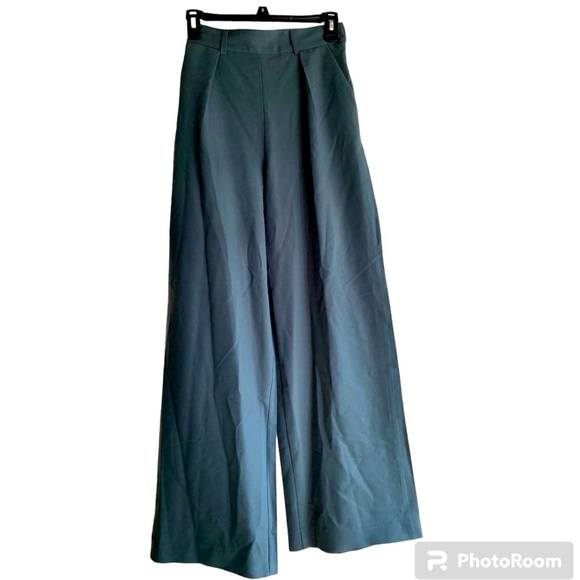 ASOS Petite Pants - ASOS, Size 0, pretty green wide leg slacks. Business, chic, dinner